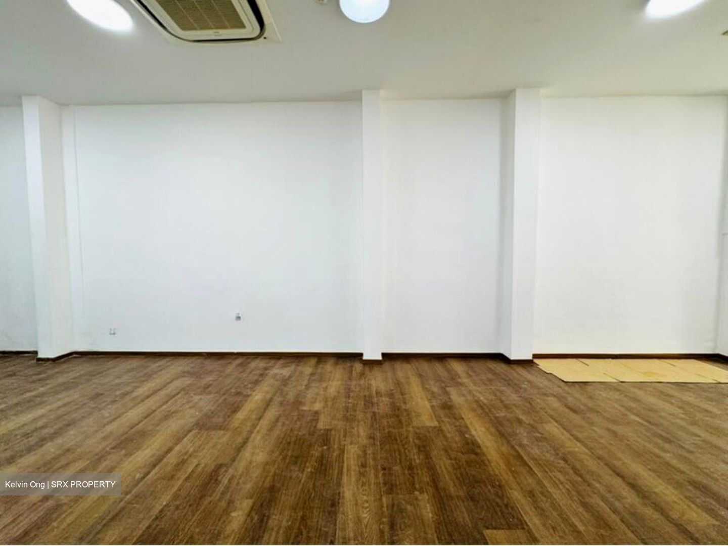 Geylang Road (D14), Shop House #504193251